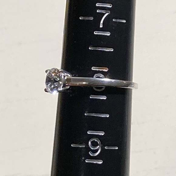 Swarovski Cubic Zirconia and Sterling Silver Solitaire Ring - Picture 3 of 10